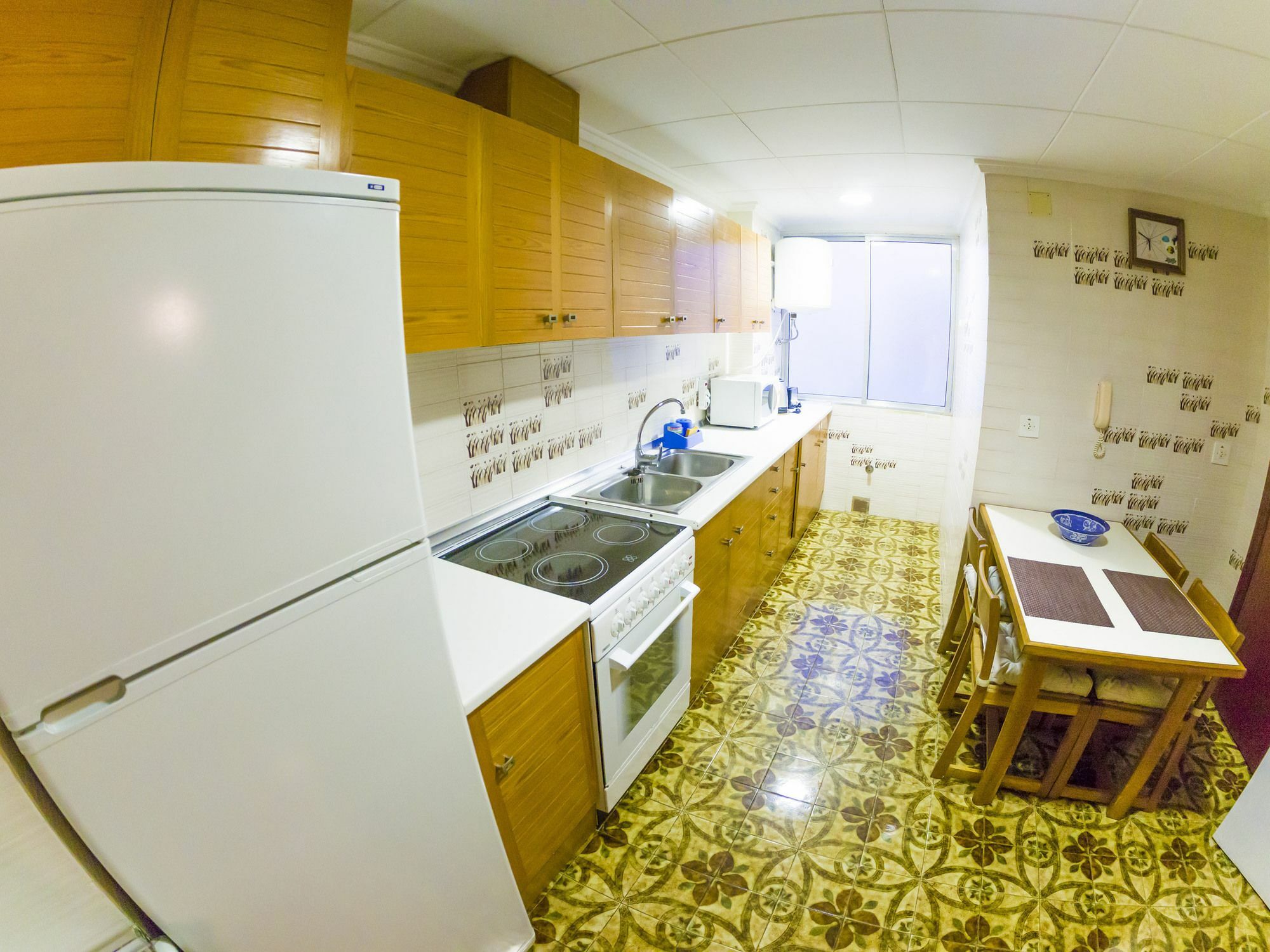 Homely Apartments Playa De Los Locos トレビエハ エクステリア 写真